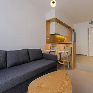 https://skg-central-gateaway.hotels-of-thessaloniki.com